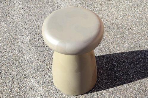 Serralunga - Aldo Cibic - Porcino - Kruk - Polyetheen, Antiek en Kunst, Antiek | Meubels | Stoelen en Banken