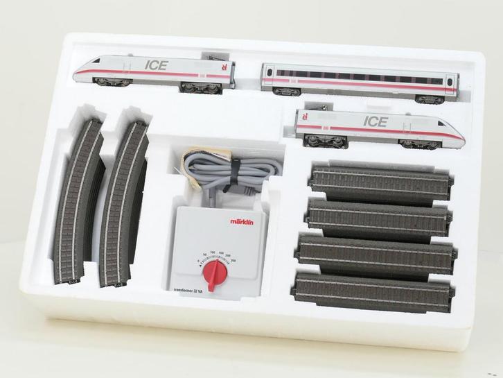 Schaal H0 Märklin 29765 startset ICE 401 van de DB #5842, Hobby en Vrije tijd, Modeltreinen | H0, Wisselstroom, Overige typen