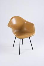 Mobilier International - Charles & Ray Eames - Fauteuil -, Antiek en Kunst