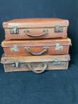 Drie oude koffers (3)