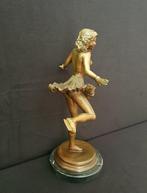 sculptuur, Eiskunstläuferin - 6,4 kg - 45 cm - Gepatineerd, Antiek en Kunst