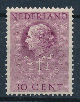 Nederland 1951 - 30 Cent roodlila Koningin Juliana Cour, Postzegels en Munten, Postzegels | Nederland