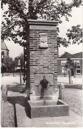 BENSCHOP - Dorpspomp, Verzamelen, Ansichtkaarten | Nederland, Verzenden