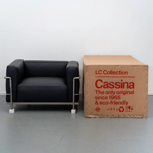 2x Cassina LC3 Le Corbusier Fauteuil Zwart Leer - Chroom, Huis en Inrichting, Fauteuils, Minder dan 75 cm, Nieuw, 75 tot 100 cm