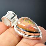 Extreem zeldzame Ethiopische opaal - Dieprode reflexen -