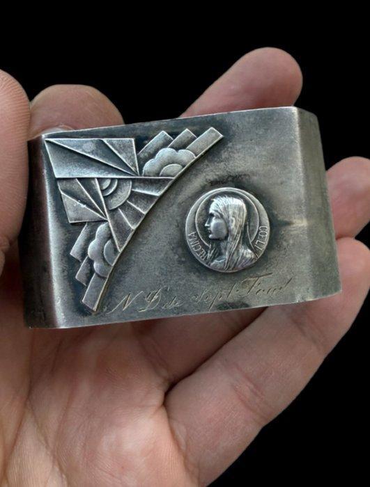 Mysterieuze en zeldzame gotische servethouder (of, Antiek en Kunst, Curiosa en Brocante