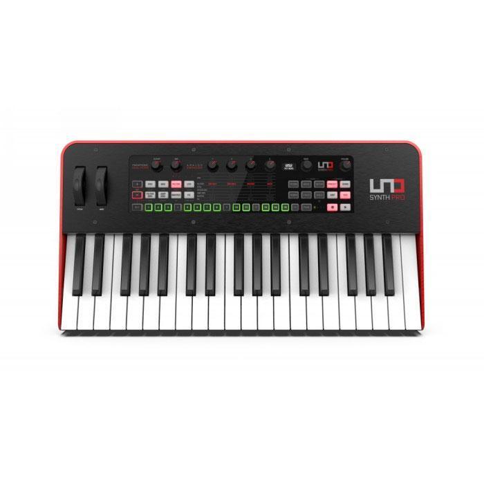 IK Multimedia Uno Synth Pro, Muziek en Instrumenten, Instrumenten | Toebehoren, Zo goed als nieuw