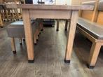 Hutten Houten Lage Tafel met Leren Krukken en Bank - Vapiano, Ophalen of Verzenden, Gebruikt, Meubilair