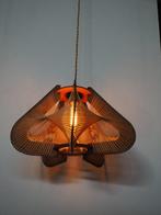 Lamp - - Franse houten pendelarmatuur uit de jaren 1960, Antiek en Kunst