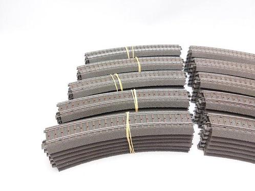 Märklin H0 - 24130 - Modeltreinsporen (60) - C-Rail gebogen, Hobby en Vrije tijd, Modeltreinen | H0