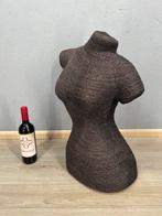 buste in vrouwelijke torso-vorm - Mannequin - excentrieke