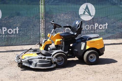 Veiling: Zitmaaier Stiga Park Pro 900 WX Benzine 2022, Tuin en Terras, Zitmaaiers, Zo goed als nieuw, Ophalen