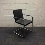 Vergaderstoel zwart leder, met chroom slede frame