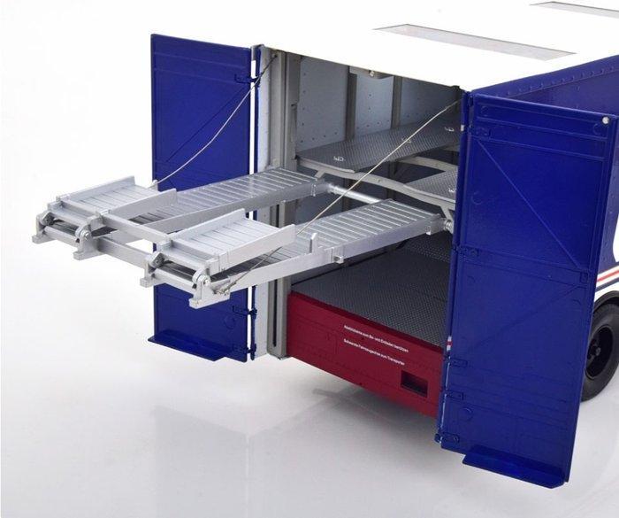 CMR 1:18 - Modelauto - Mercedes O317 Rothmans Porsche, Hobby en Vrije tijd, Modelauto's | 1:5 tot 1:12