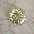 Vintage gouden bloemvormige broche, Sieraden, Tassen en Uiterlijk, Broches, Ophalen of Verzenden, Gebruikt, Overige kleuren, Goud