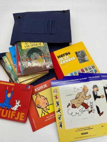 Reeks van 8 boeken en objecten - Kuifje beschikbaar voor biedingen