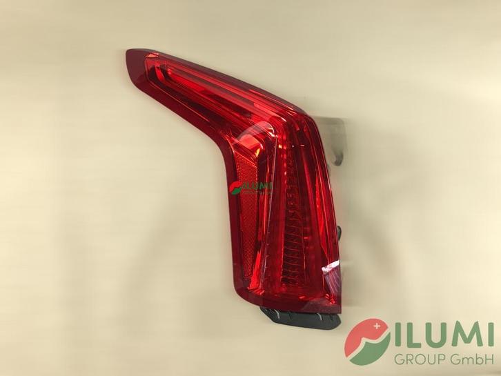 CADILLAC XT5 XT-5 ACHTERLICHT LINKS LED EU, Auto-onderdelen, Verlichting, Gebruikt, Verzenden