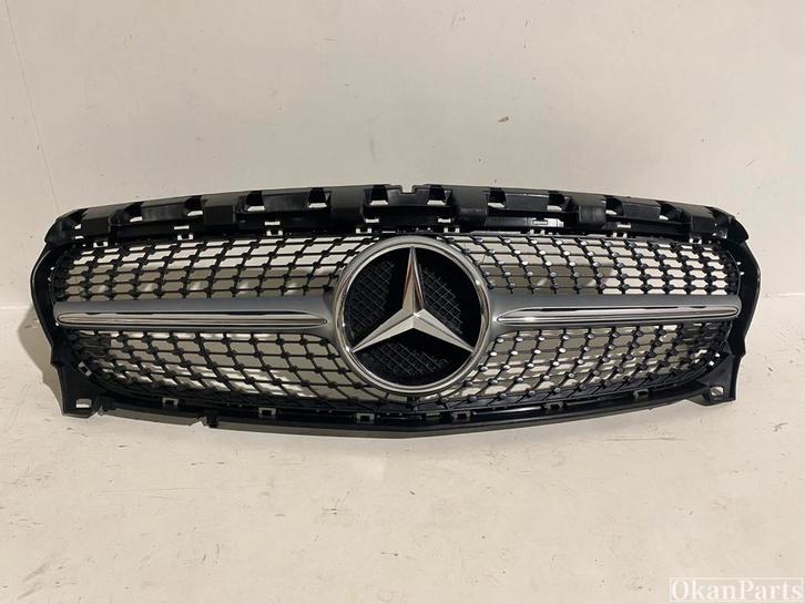 Mercedes-Benz CLA W117 AMG Grille A1178880600, Auto-onderdelen, Carrosserie en Plaatwerk, Gebruikt, Voor, Ophalen
