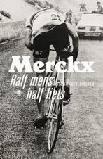 9789085424109 Merckx. Half mens, half fiets | Tweedehands, Boeken, Biografieën, William Fotheringham, Zo goed als nieuw, Verzenden