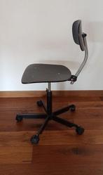 Jørgen Rasmussen - Kruk - Kevi - Staal, Hout