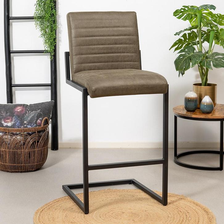 50% Korting: Industriële barkruk Block olijfgroen eco-leer, Huis en Inrichting, Barkrukken, Zo goed als nieuw, Ophalen