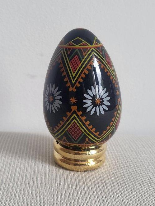 Fabergé ei - Lot de 2 Œufs décoratifs – Le Monde Merveilleux, Antiek en Kunst, Curiosa en Brocante