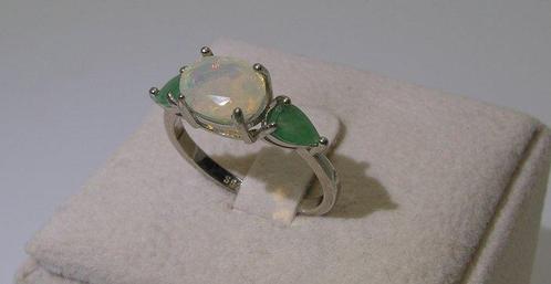 Smaragd Smaragd- en Parelrings - Hoogte: 24.3 mm - Breedte:, Verzamelen, Mineralen en Fossielen