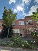 Huis te huur aan Sierkershof in Diemen, Huizen en Kamers, Tussenwoning, Noord-Holland