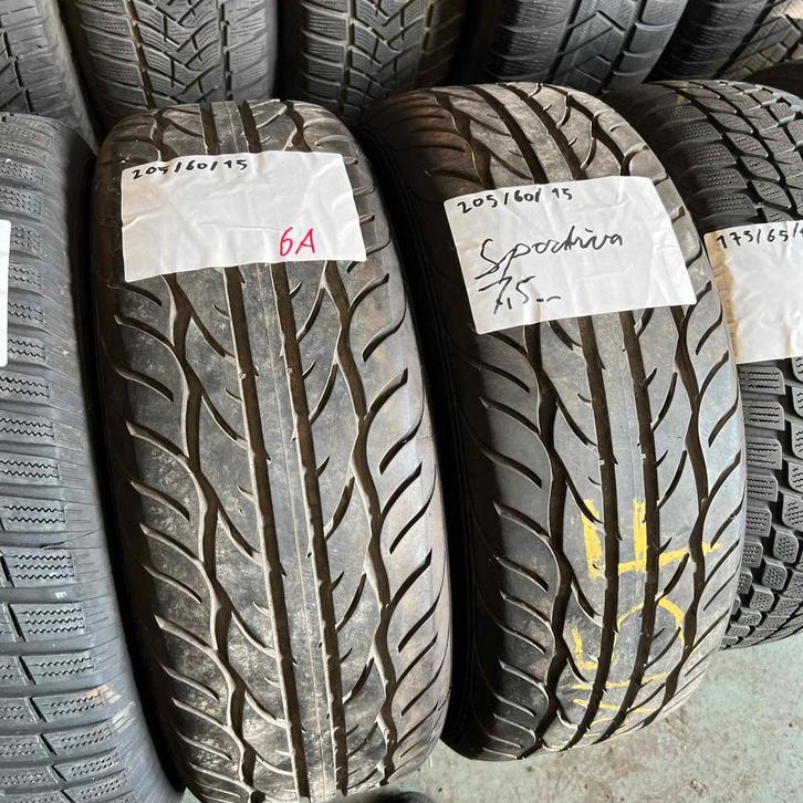 2 x Sportiva 205-60-15 Zomerbanden 7,5mm, Auto-onderdelen, Banden en Velgen, 15 inch, Zomerbanden, 205 mm, Personenwagen, Gebruikt