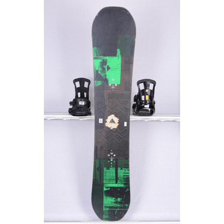 160 snowboard BURTON RADIUS WIDE, black/dark green, woodcore, Sport en Fitness, Snowboarden, Gebruikt, Verzenden