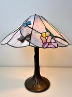 Tafellamp - Grote Tiffany stijl “vlinders” lamp - glas in