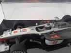 Minichamps 1:43 - Modelauto - McLaren Mercedes MP 4 - MIKA, Hobby en Vrije tijd, Modelauto's | 1:5 tot 1:12, Nieuw
