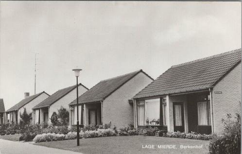 LAGE MIERDE - Berkenhof, Verzamelen, Ansichtkaarten | Nederland, Verzenden
