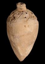 Byzantijns Keramiek Granaat met geometrische decoratie