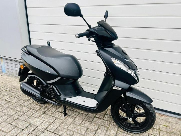 Meer dan 100 gebruikte scooters! Sym, Yamaha, Honda, Peugeot, Fietsen en Brommers, Scooters | Overige merken, Gebruikt, Ophalen of Verzenden