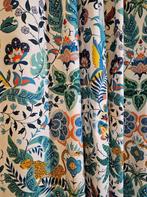 Exclusieve art deco stof met leompjes en papegaaien -