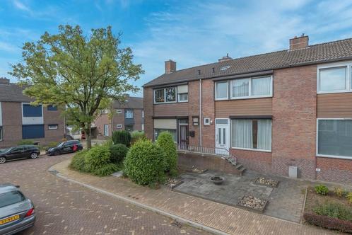 Te huur: Huis Ridderstraat in Landgraaf, Huizen en Kamers, Huizen te huur, Limburg