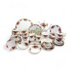 Royal Albert - 10 person full tea set with cake stand, nut