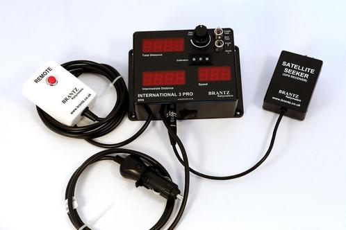 Brantz Bundel BR7 met GPS Seeker/ Plug and go/ cigar lighter, Auto diversen, Autonavigatie, Nieuw, Ophalen of Verzenden