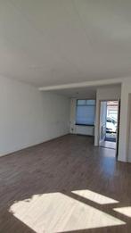 Te huur: Huis Bandoengstraat in Enschede met 2 kamer(s), Huizen en Kamers, Direct bij eigenaar, Enschede, Tussenwoning