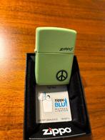 Zippo - Rare Zippo Peace Sign in Mint Condition - Zonder, Nieuw