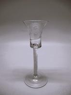 Ontwerper D - Jacobite Wijnglas 1740-1755, zeer zeldzaam (1), Antiek en Kunst