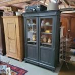 Brocante/Vintage oude kast/kasten kledingkast servieskast, Antiek en Kunst, Antiek | Meubels | Kasten, Ophalen