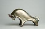 Urszula Despet - sculptuur, Modern Bull - 10 cm - Keramiek -