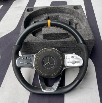 Mercedes AMG Line stuur leer/alcantara geel