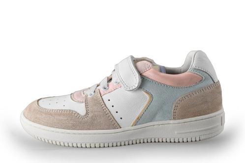 Kipling Sneakers in maat 30 Wit | 10% extra korting, Kinderen en Baby's, Kinderkleding | Schoenen en Sokken, Jongen of Meisje