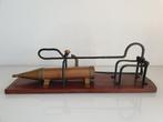 Pomp - model na drewnianej podstawie, do wina lub cydru -, Antiek en Kunst, Curiosa en Brocante