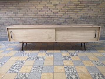 TV meubel, dressoir, jaren 60 look,