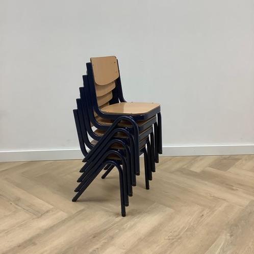 Tweedehands complete school set van Marko 5 stoelen , blauw, Huis en Inrichting, Stoelen, Eén, Gebruikt, Hout, Ophalen of Verzenden