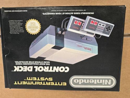 Nintendo - Nes - RARE Output - Control Deck - 8-BIT 1985 -, Spelcomputers en Games, Spelcomputers | Overige Accessoires